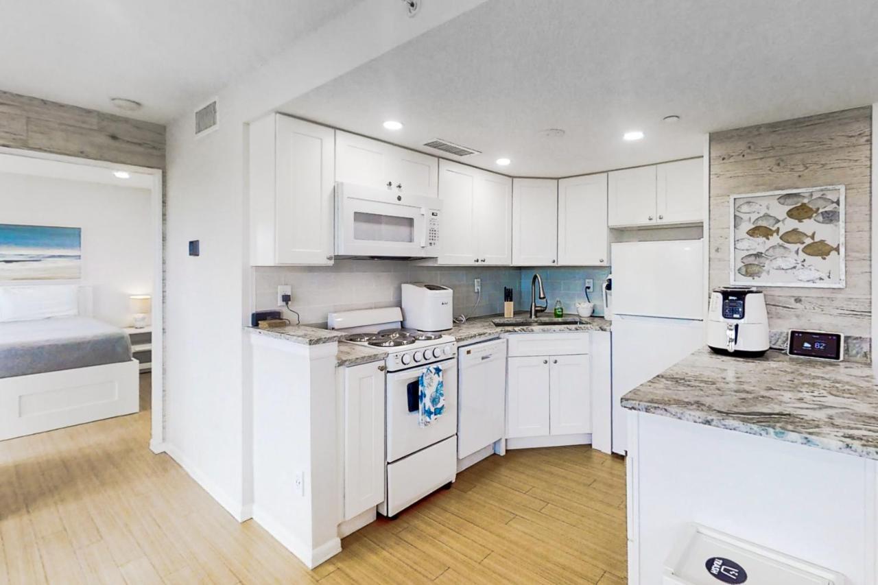 Apartment First Street South Serenity *